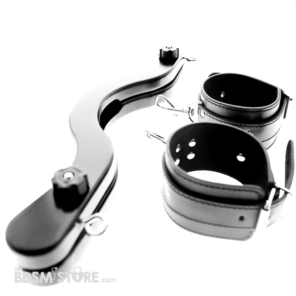 Humbler Montado BDSM bondage dominación sumisión humillacion rodillas cepo testículos black montado 1 Humbler Montado BDSM bondage dominación sumisión humillacion rodillas cepo testículos black montado 1