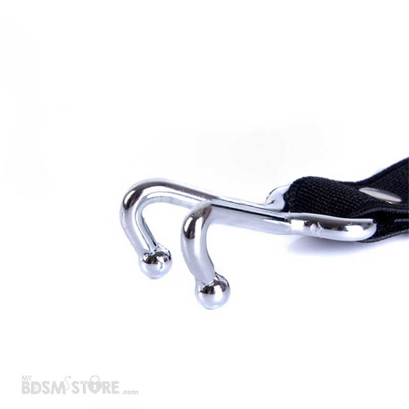 Gancho-Nasal-para-juegos-de-BDSM-y-humillación-para-sumisos-y-sumisas-nariz-de-cerdita-detalle Gancho Nasal para juegos de BDSM y humillación para sumisos y sumisas nariz de cerdita. Nose hook humiliation piggy detalle